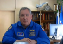 Глава "Роскосмоса" Дмитрий Рогозин прокомментировал слова американского лидера Дональда Трампа, который во время открытия центра космического командования США заявил, что космос станет новой областью ведения боевых действий