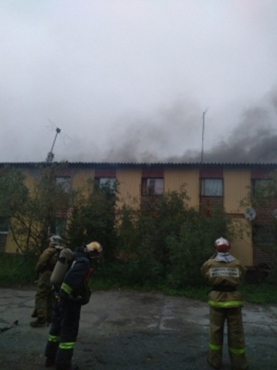 В Новом Уренгое произошел пожар в жилом доме