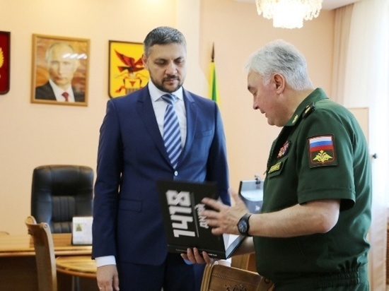 Осипов предложил замминистра обороны открыть кадетский корпус в Забайкалье