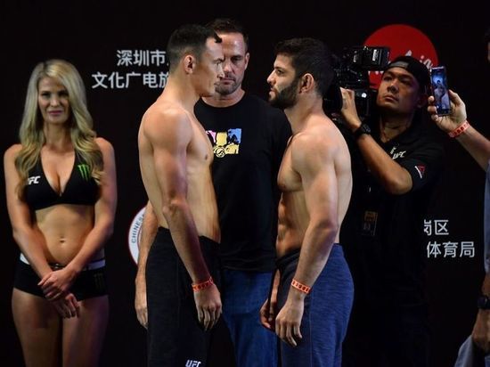 UFC в Китае: Исмагулов побеждает, Ибрагимов неожиданно проигрывает UFC в Китае: Исмагулов побеждает, Ибрагимов неожиданно проигрывает