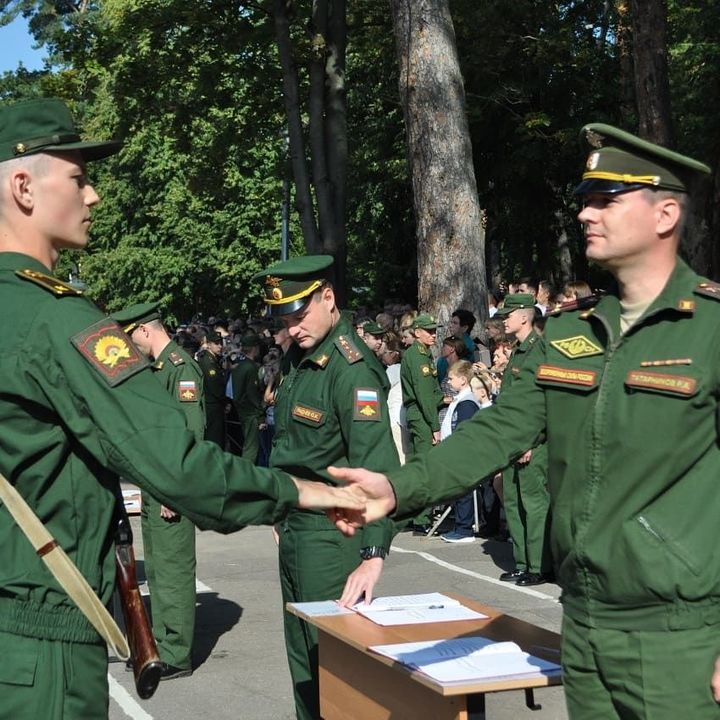 Вузы новосибирска с военной кафедрой. Курсанты военной Академии Серпухов. Военная Кафедра в Серпухове. Юридическая Академия Военная Кафедра. Военная Кафедра в магистратуре.