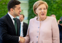 Недавно весь мир облетели кадры: президент Украины стоит рядом с канцлером Германии Ангелой Меркель, которую охватила сильная дрожь