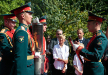 Официальная делегация России 1 сентября доставила в Любляну частицу Вечного огня с могилы Неизвестного солдата у Кремлевской стены
