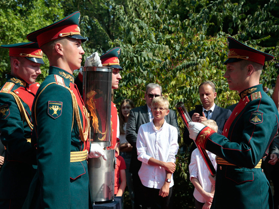 Российская делегация доставила в Словению частицу Вечного огня