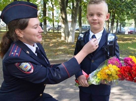 Порядок на школьных линейках в Ивановской области охраняли около 700 полицейских