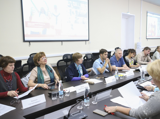 Мининский университет провел выездной семинар для мастеров НХП Свердловской области