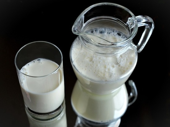 Тульские химики-токсикологи нашли фальсифицированную молочную продукцию.