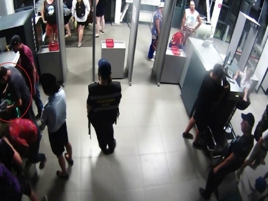 На вокзале в Волгограде у туристки из Екатеринбурга похитили рюкзак