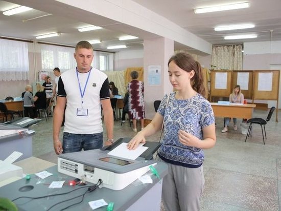 Молодежь Волгограда активно голосует на выборах