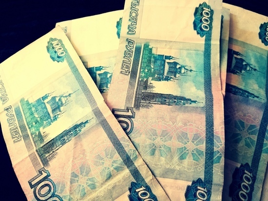 Главбух управляющей компании Оренбурга присвоила 700 тысяч рублей