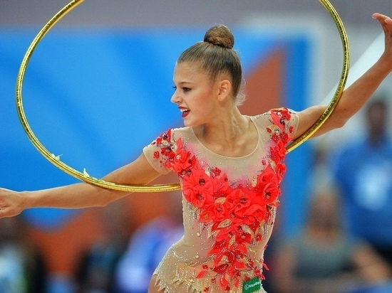 Чемпионка мира по художественной гимнастике потеряла сознание на турнире Чемпионка мира по художественной гимнастике потеряла сознание на турнире