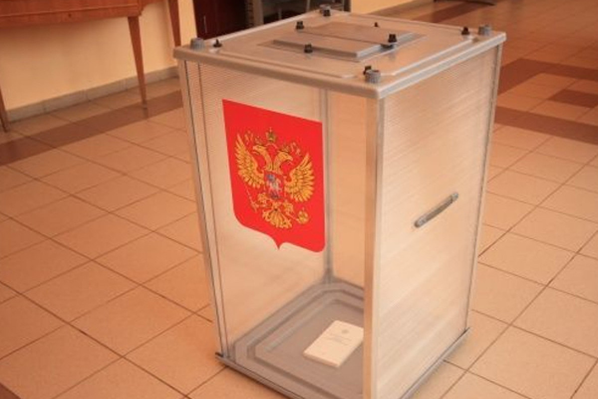 бюллетень в урну. переносные ящики для голосования. ящик для голосования. ящик для голосования настенный. стационарный ящик для голосования.