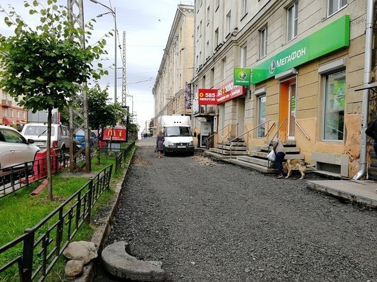 Общественные контролеры нашли массу недочетов в ремонте петрозаводских дорог и тротуаров