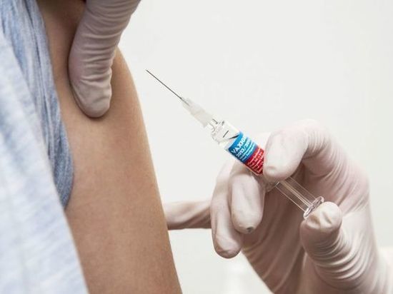 В Калмыкии в ожидании эпидсезона идет вакцинация населения