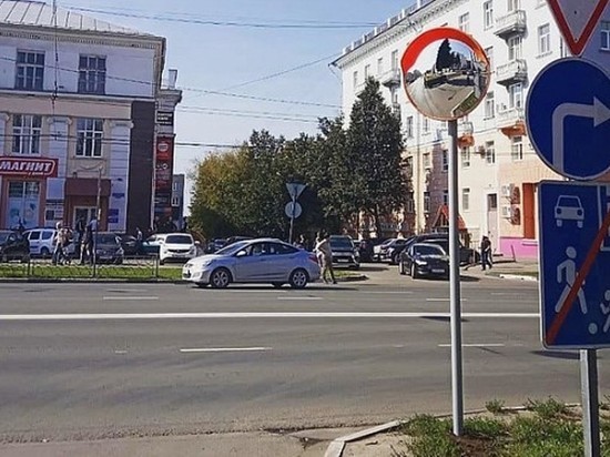 В Иванове появилось еще одно дорожное зеркало