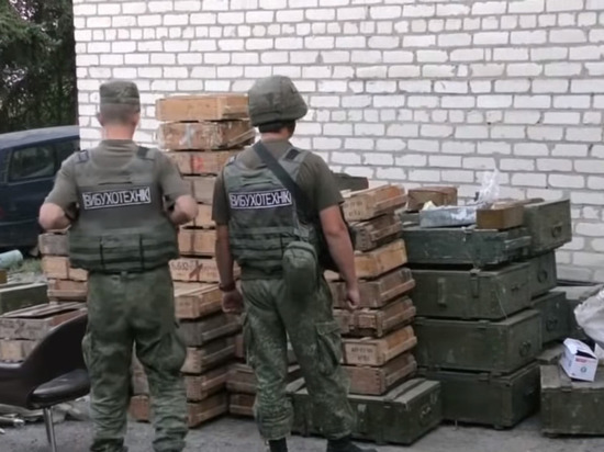 Добробаты сдали полиции 10 тонн оружия