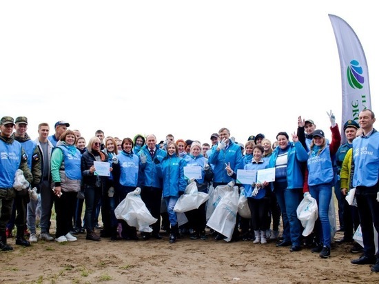 Тысячи волонтеров приняли участие в марафоне «Чистые берега Сибири»