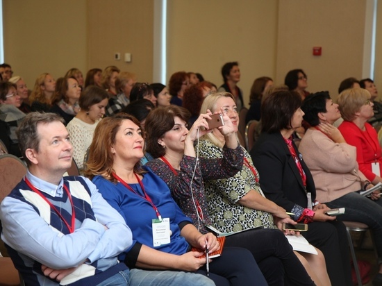 Алтайских педагогов приглашают принять участие в Международном педагогическом форуме «Живая классика»