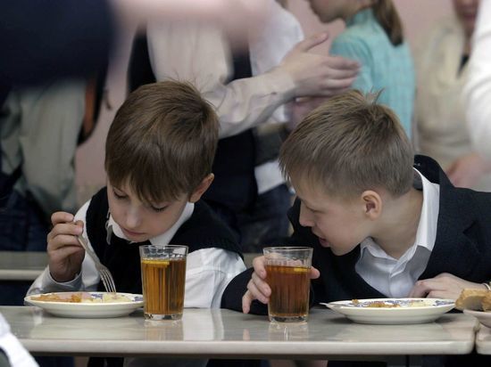 В Оренбургской области следят за питанием детей