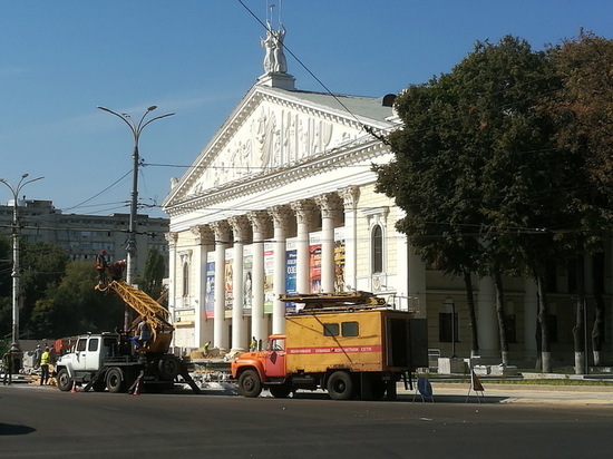 В Воронеже сняли ограждение вокруг обновленного сквера имени Пушкина