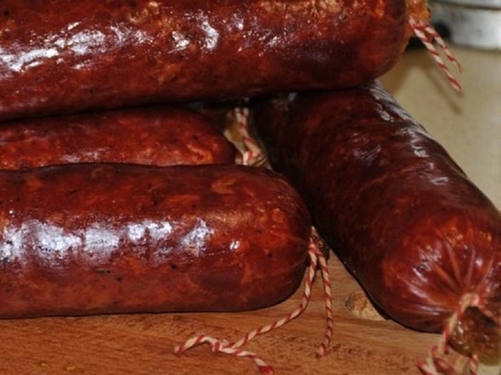 В Тамбовской области торговали колбасой без срока реализации