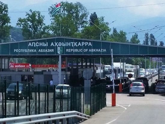 На границе с Абхазией задержали находящегося 1,5 года в федеральном розыске мужчину