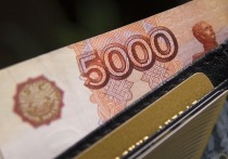 Губернатор Калининградской области Антон Алиханов планирует повысить зарплату чиновникам