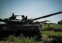 Командующий операции Объединенных сил Владимир Кравченко заявил в Facebook об отводе войск вдоль линии соприкосновения в Донбассе