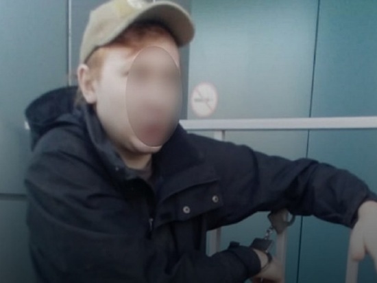 В Ярославле задержали мужчину, который «гулял» возле банка в маске и с пистолетом