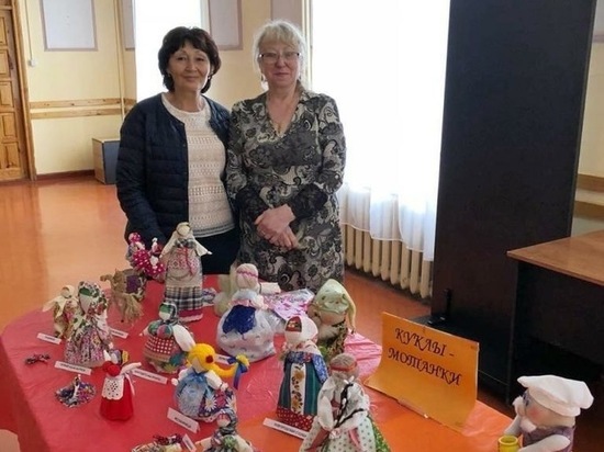 В Серпухове состоялась выставка кукол-мотанок от местной жительницы