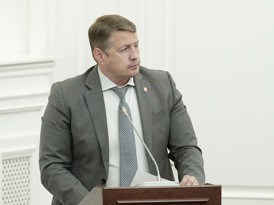 Евгений Авилов прокомментировал информацию о сдаче депутатского мандата