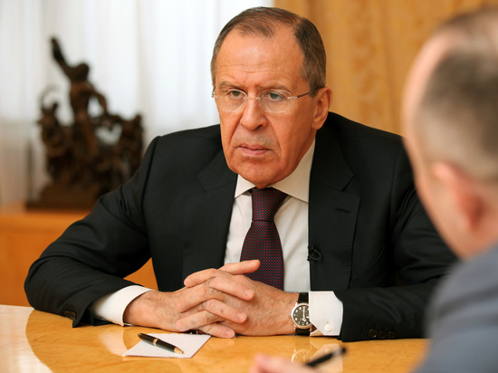 Лавров рассказал главе МИД ФРГ о срыве Киевом договоренностей Лавров рассказал главе МИД ФРГ о срыве Киевом договоренностей
