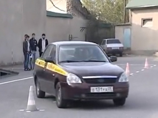 Шесть автошкол Дагестана лишились лицензий после проверки
