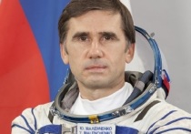 Российскому космонавту отказали в повышении из-за жены-американки