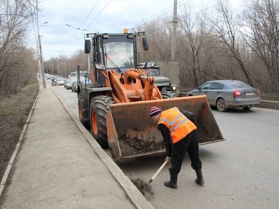 В Иванове уборкой города занимаются восемнадцать машин