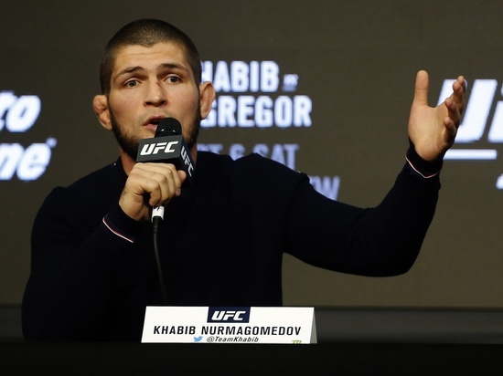 Боец UFC Хукер назвал самых опасных соперников для Нурмагомедова Боец UFC Хукер назвал самых опасных соперников для Нурмагомедова