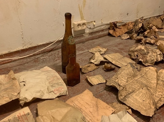 Жители дома Бака нашли "клад" в тайной комнате