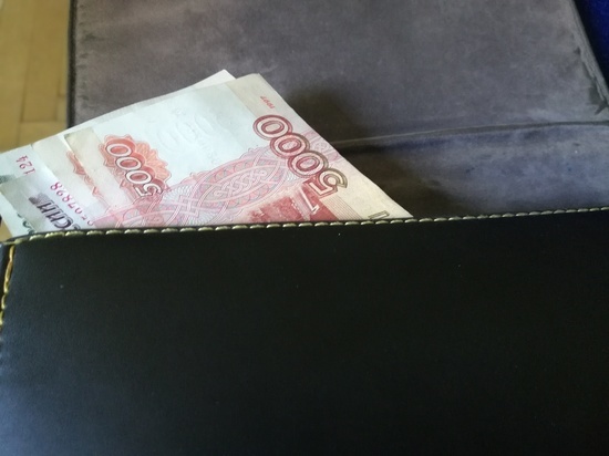 В Новотроицке женщине желание посидеть на лавочке обошлось в 17 000 рублей