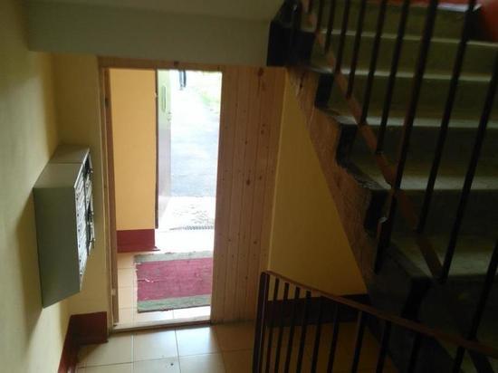 Комиссия проинспектировала жилой дом в Тутаеве, отремонтированный по поручению губернатора
