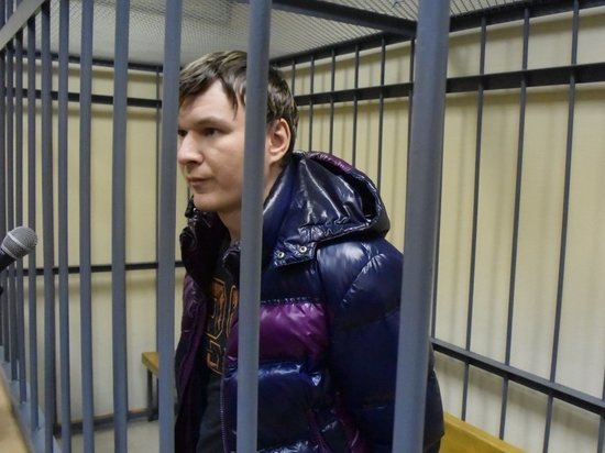 Адвокат Максим Камакин о задержании активиста за акцию на кладбище: «Это абсурд полный».