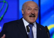 Президент Белоруссии Александр Лукашенко в ходе общения в Минске с представителями средств массовой информации Украины заявил, что не считает возможным в обозримом будущем говорить о возврате Крыма Украина