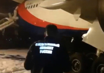 В ночь на четверг, 26 сентября, в аэропорту Барнаула произошел инцидент с пассажирским Boeing 767-300 авиакомпании Azur Air, летевшим из Камрани (Вьетнам)