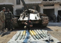 Сирийская армия в боях с террористами успешно использует старые советские танки Т-55, Т-72, выпущенные 40-50 лет назад