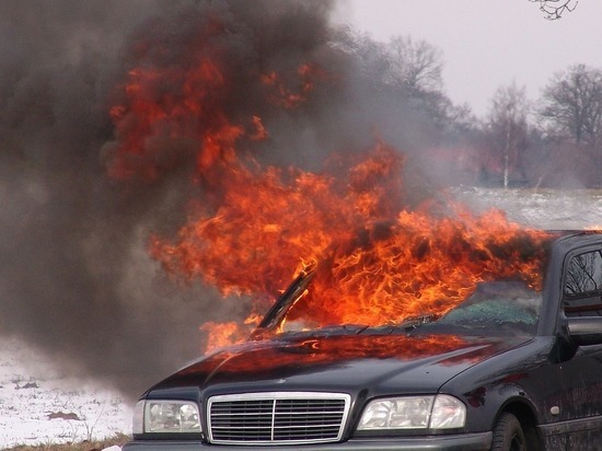 Ночью во Владимире сгорел автомобиль