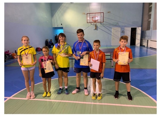 В Серпухове состоялся турнир по настольному теннису среди школьников