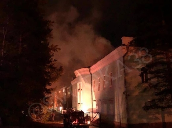 В Бодайбо произошёл пожар в музыкальной школе