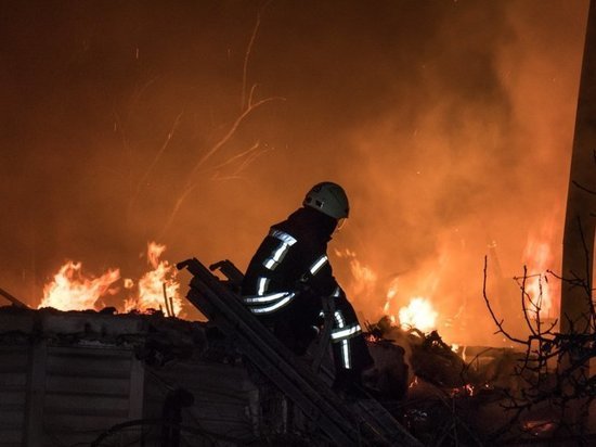 На Дону 85-летняя пенсионерка пострадала при пожаре в жилом доме