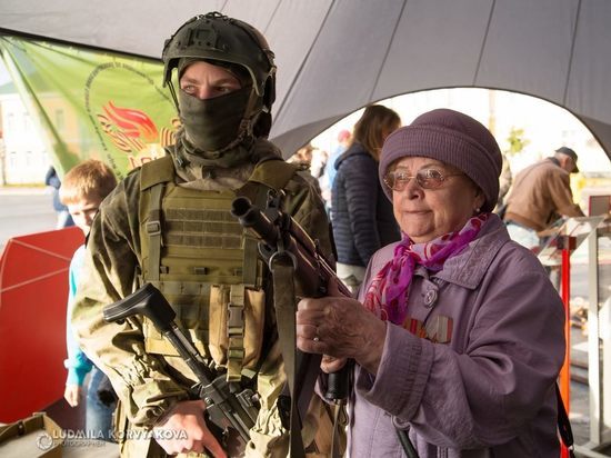 Важная дата:  петрозаводчане отметили 75-летие освобождения Карелии от захватчиков