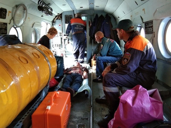 Спасатели Хабаровского края эвакуировали пожилого туриста