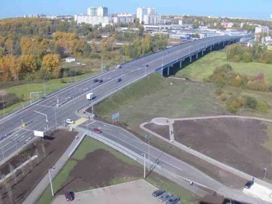 В Кирове рядом с новой дорогой в Чистых прудах строят два "дублёра"